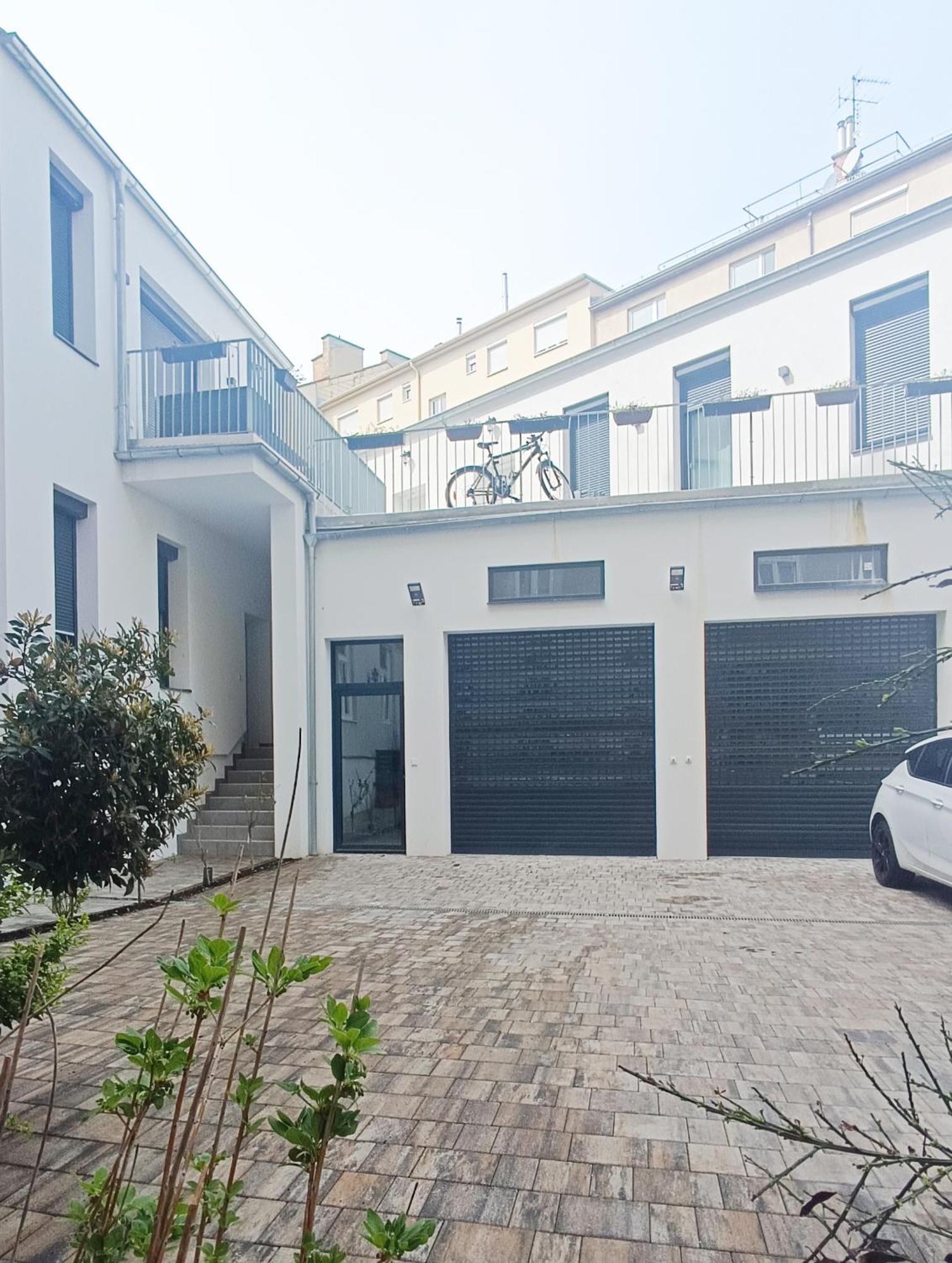 Apartment Cozy In Location With Free Parking
