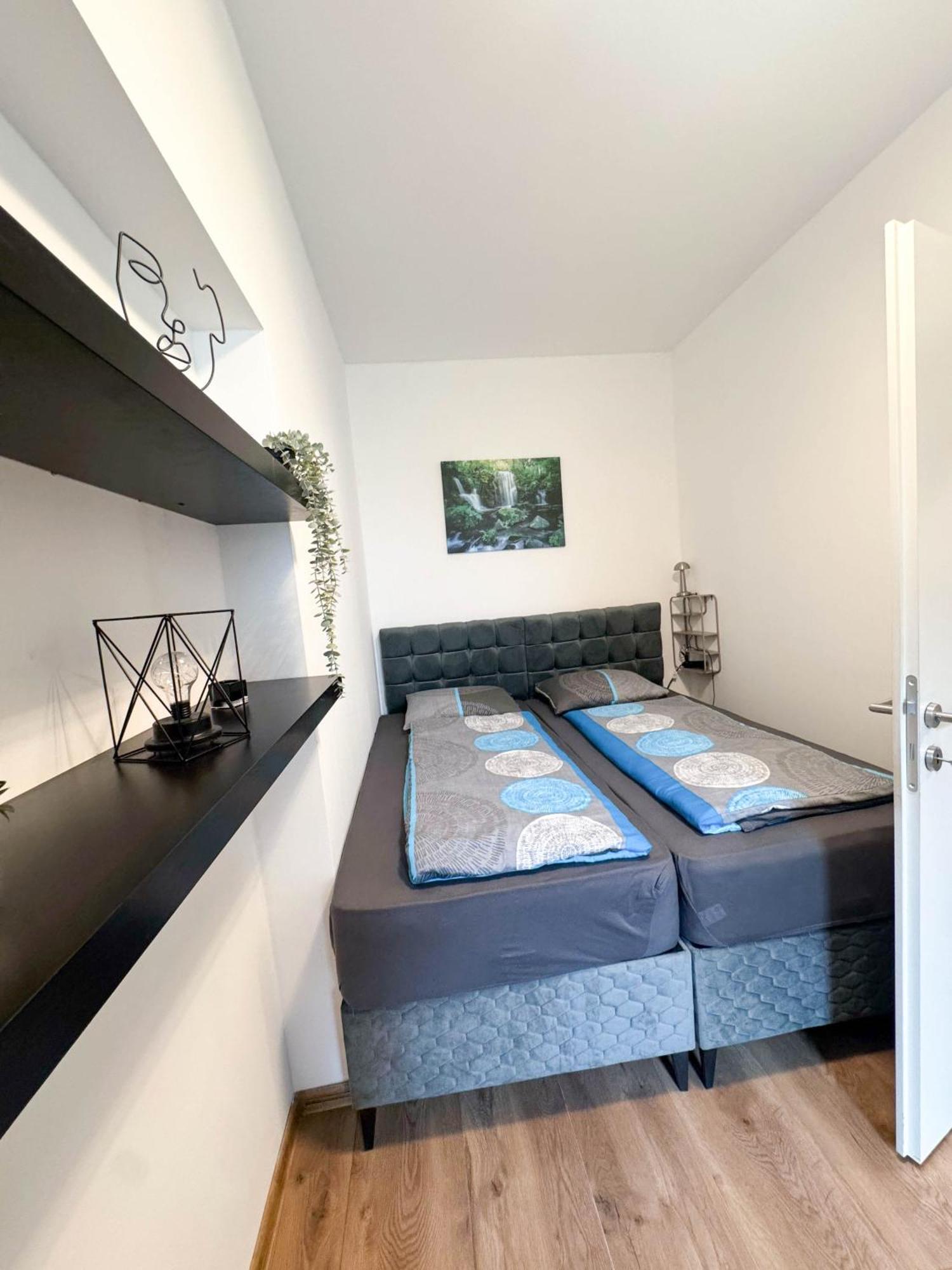 Apartmán Cozy In Location With Free Parking